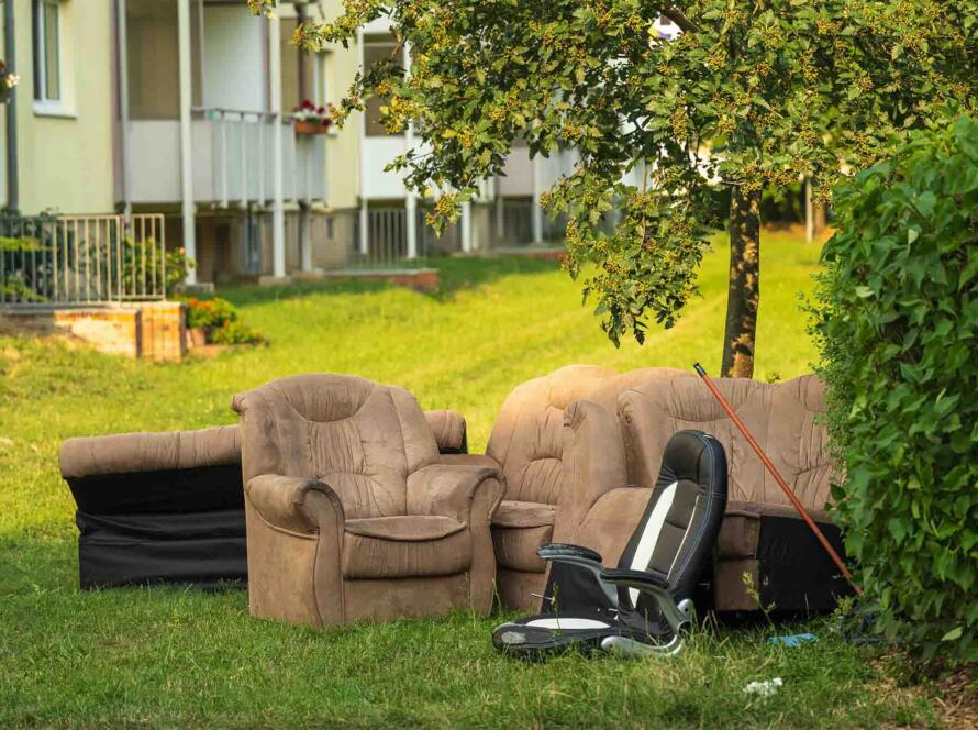 vana mööbli utiliseerimine